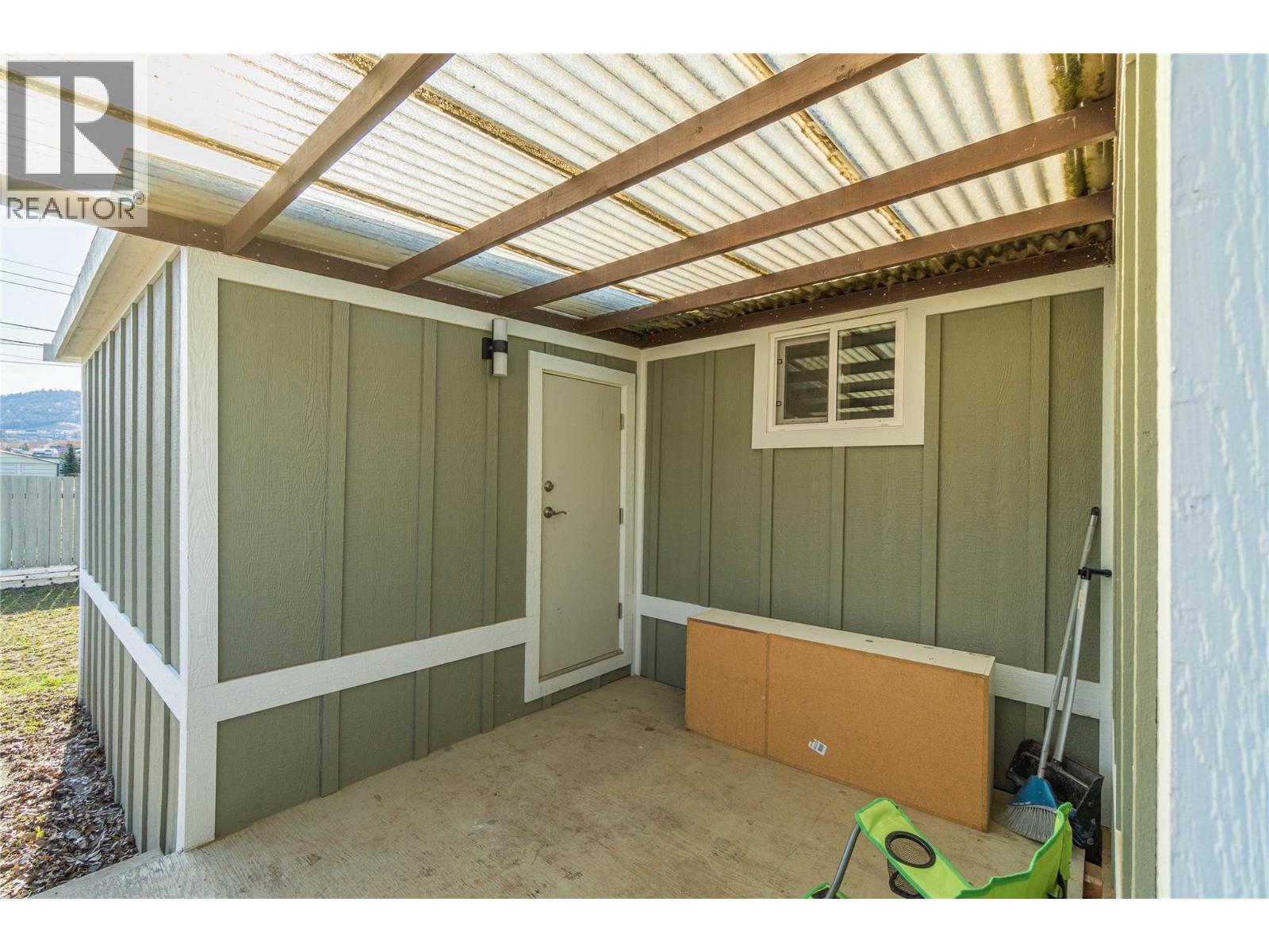 1202 Houston Street, Merritt, British Columbia  V1K 1E1 - Photo 33 - 10397531
