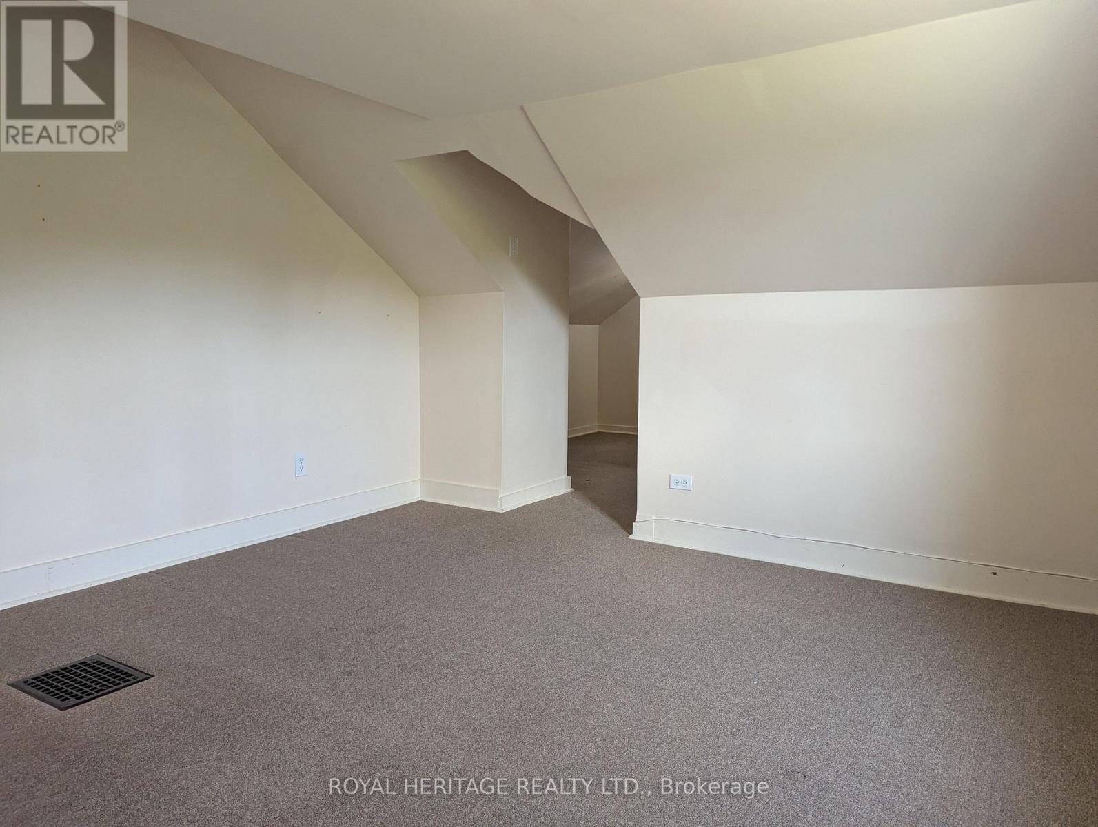 1 - 951 Dundas Street E, Whitby, Ontario  L1N 2K1 - Photo 17 - E13701340