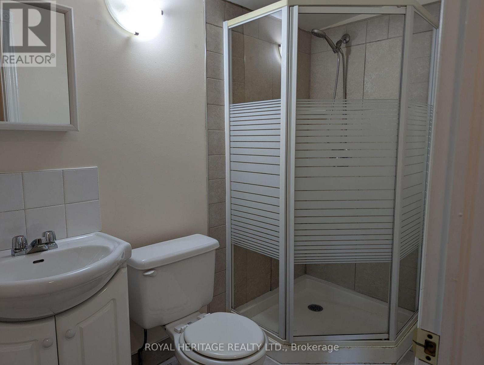 1 - 951 Dundas Street E, Whitby, Ontario  L1N 2K1 - Photo 20 - E13701340