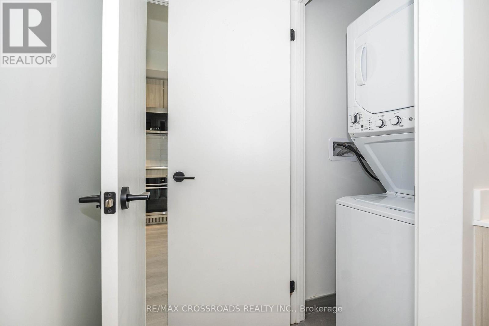 411 - 20 Deans Drive, Toronto, Ontario  M1L 0J7 - Photo 27 - E13701414