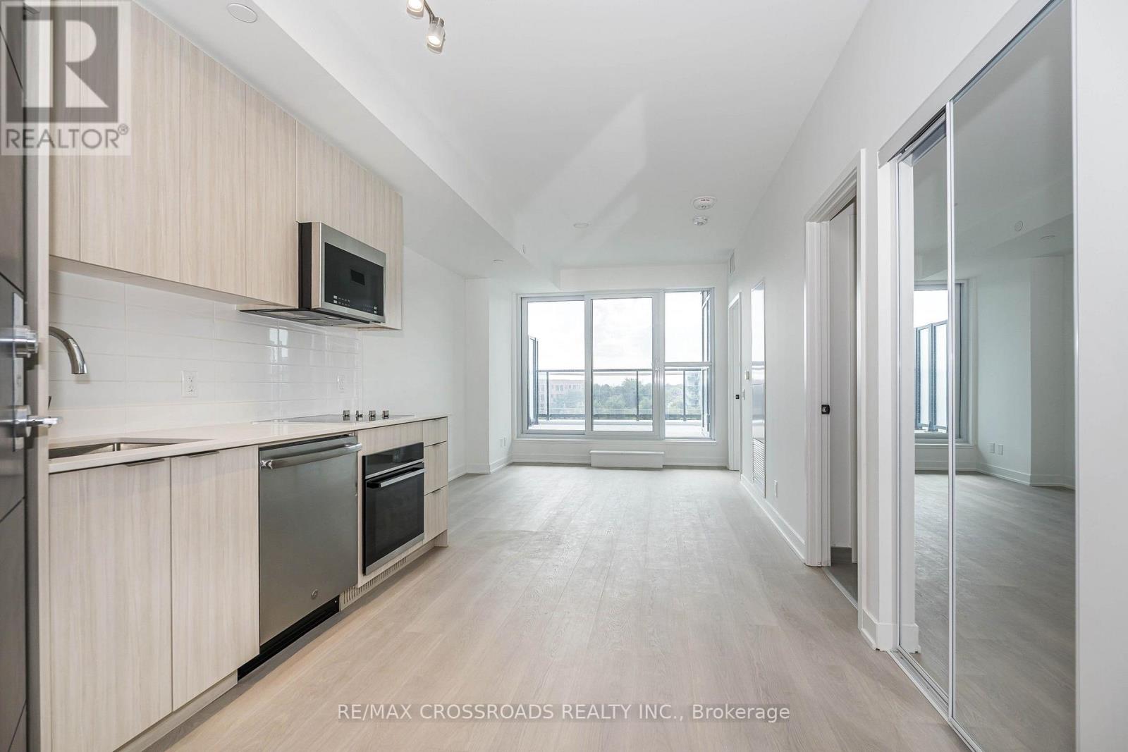 411 - 20 Deans Drive, Toronto, Ontario  M1L 0J7 - Photo 5 - E13701414