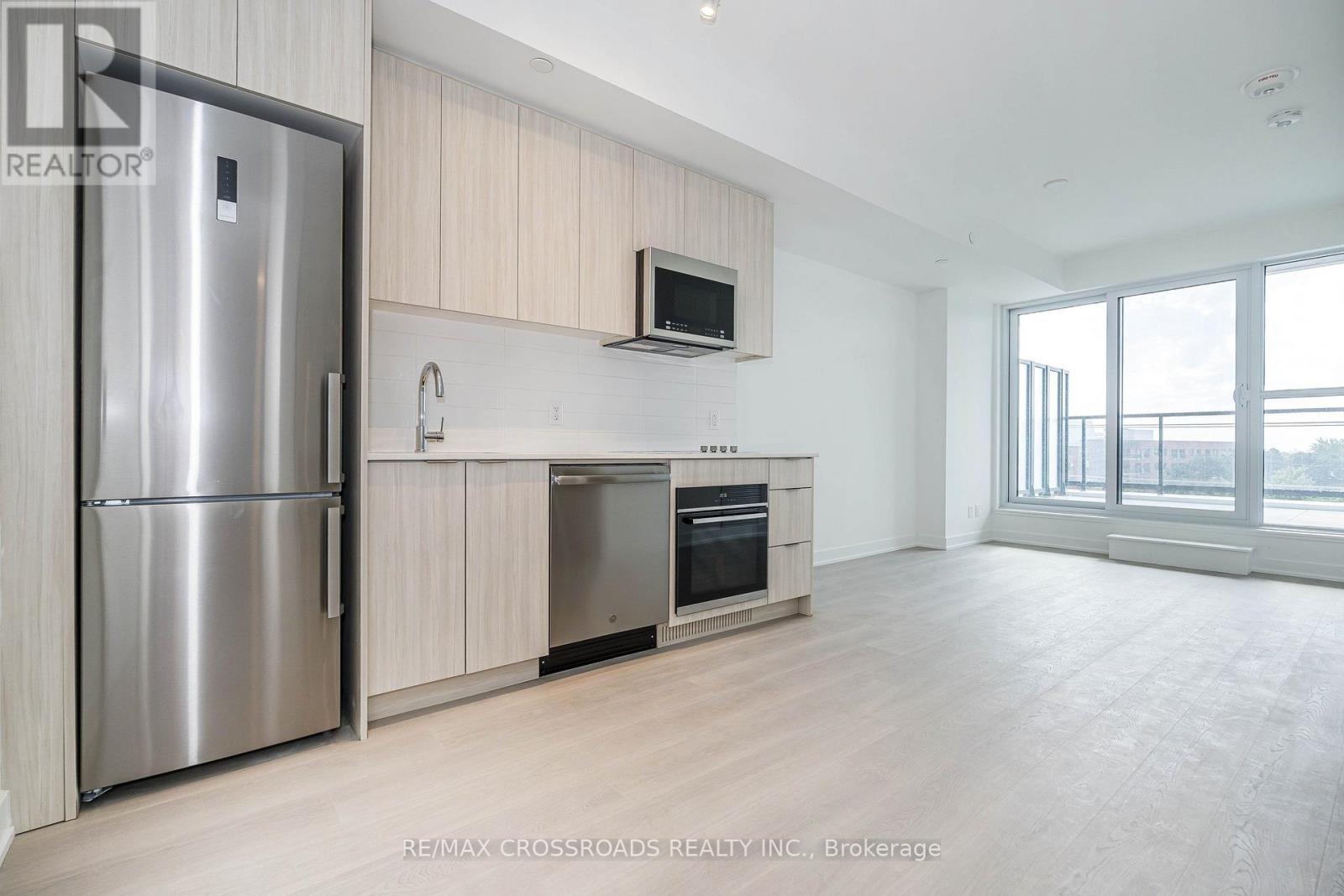 411 - 20 Deans Drive, Toronto, Ontario  M1L 0J7 - Photo 6 - E13701414