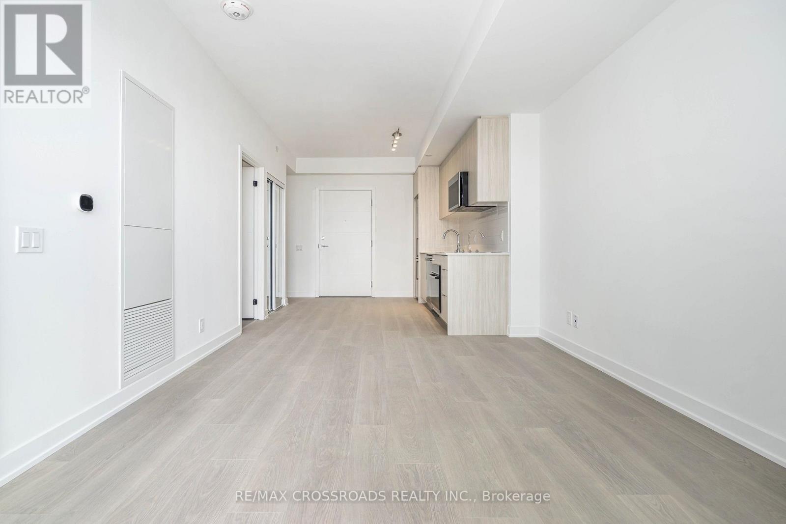 411 - 20 Deans Drive, Toronto, Ontario  M1L 0J7 - Photo 8 - E13701414
