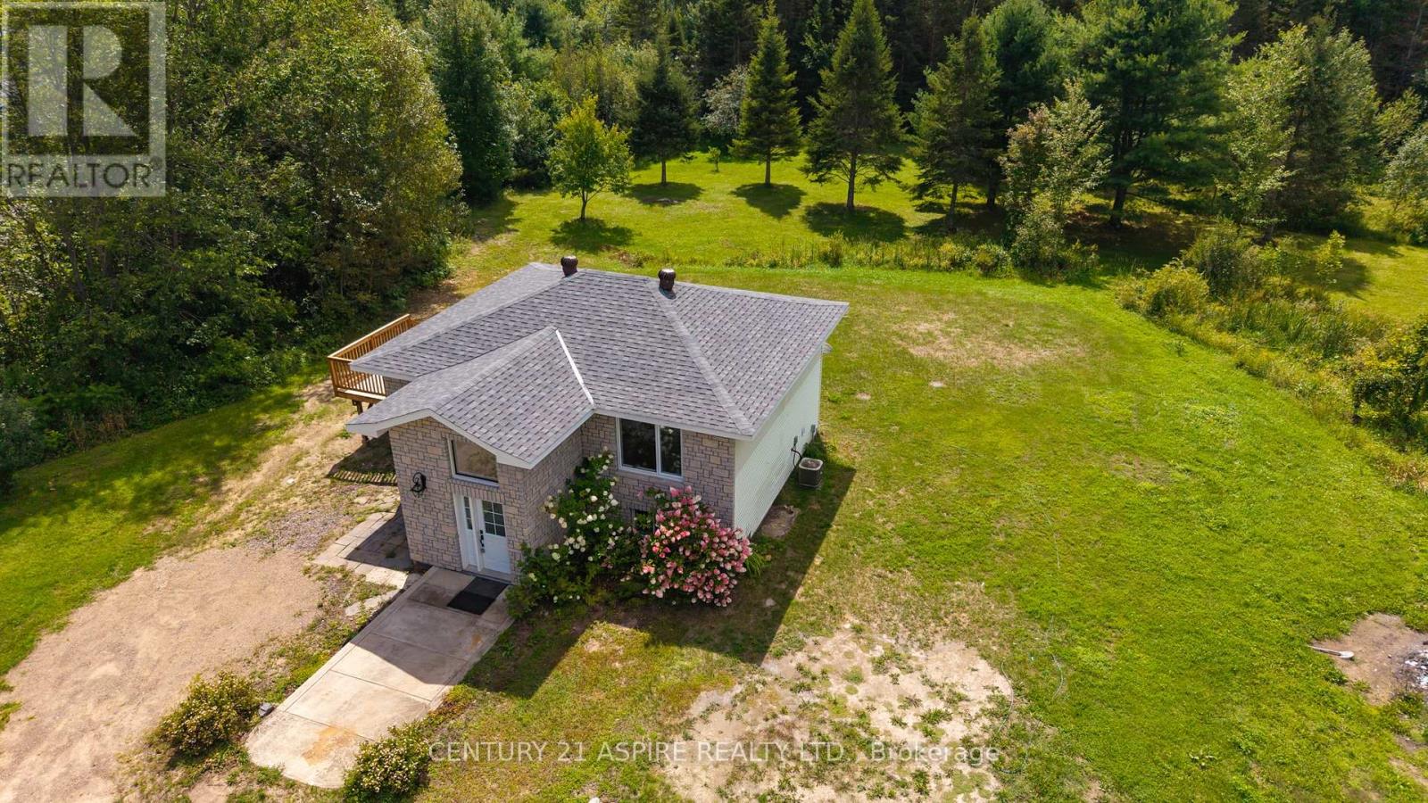 1549 Zion Line, Whitewater Region, Ontario  K0J 1C0 - Photo 40 - X13688780