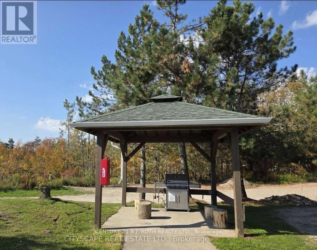 2296-2297 - 90 Highland Drive, Oro-Medonte, Ontario  L0L 2L0 - Photo 4 - S13701426