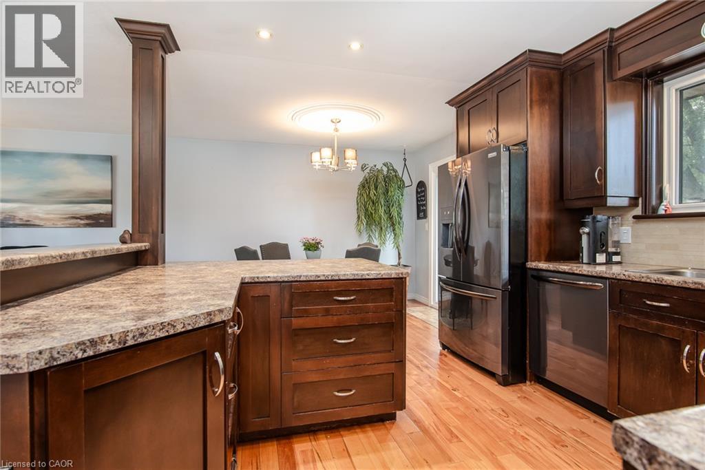 18 Mayberry Place, Stratford, Ontario  N5A 6Z7 - Photo 21 - 40857481