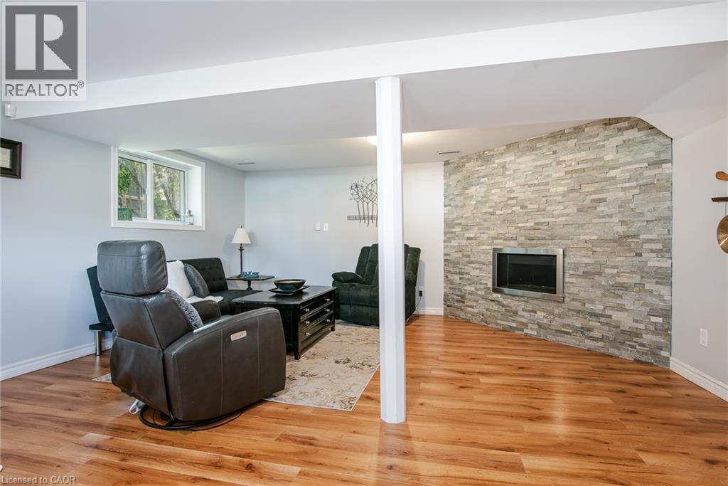 18 Mayberry Place, Stratford, Ontario  N5A 6Z7 - Photo 38 - 40857481