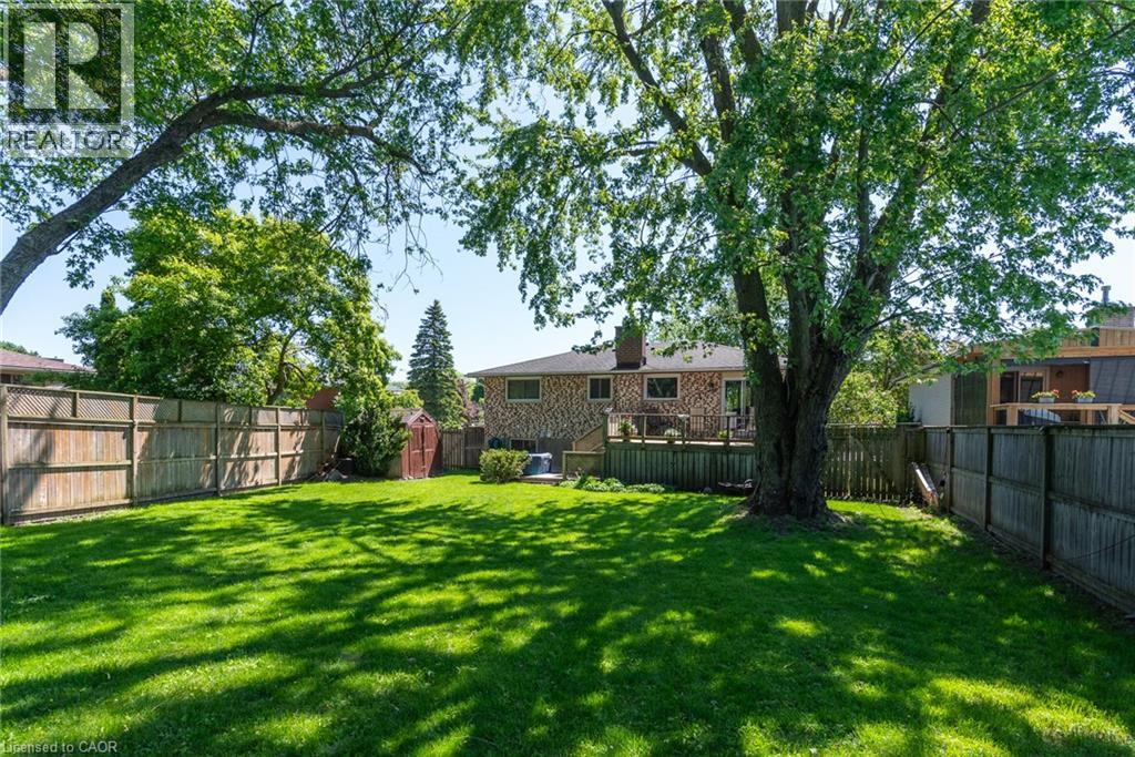18 Mayberry Place, Stratford, Ontario  N5A 6Z7 - Photo 46 - 40857481