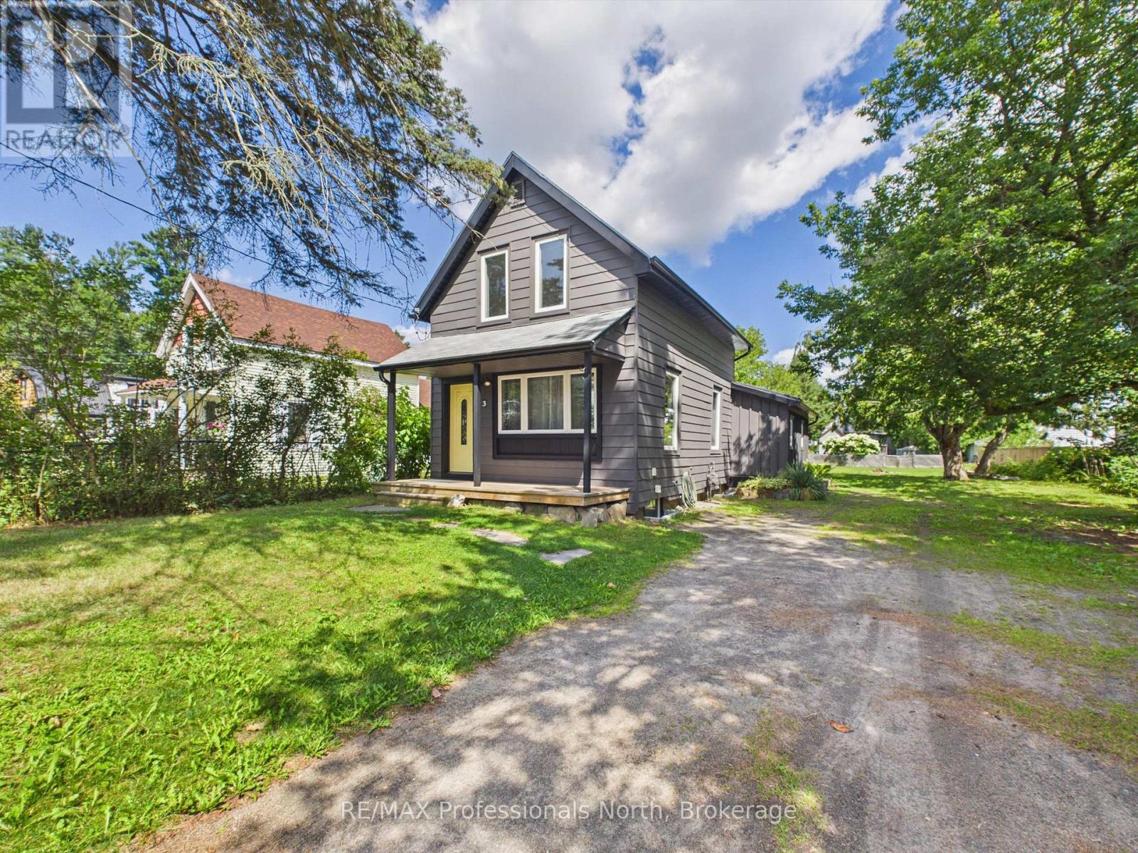 3 SPADINA AVENUE, bracebridge (monck (bracebridge)), Ontario