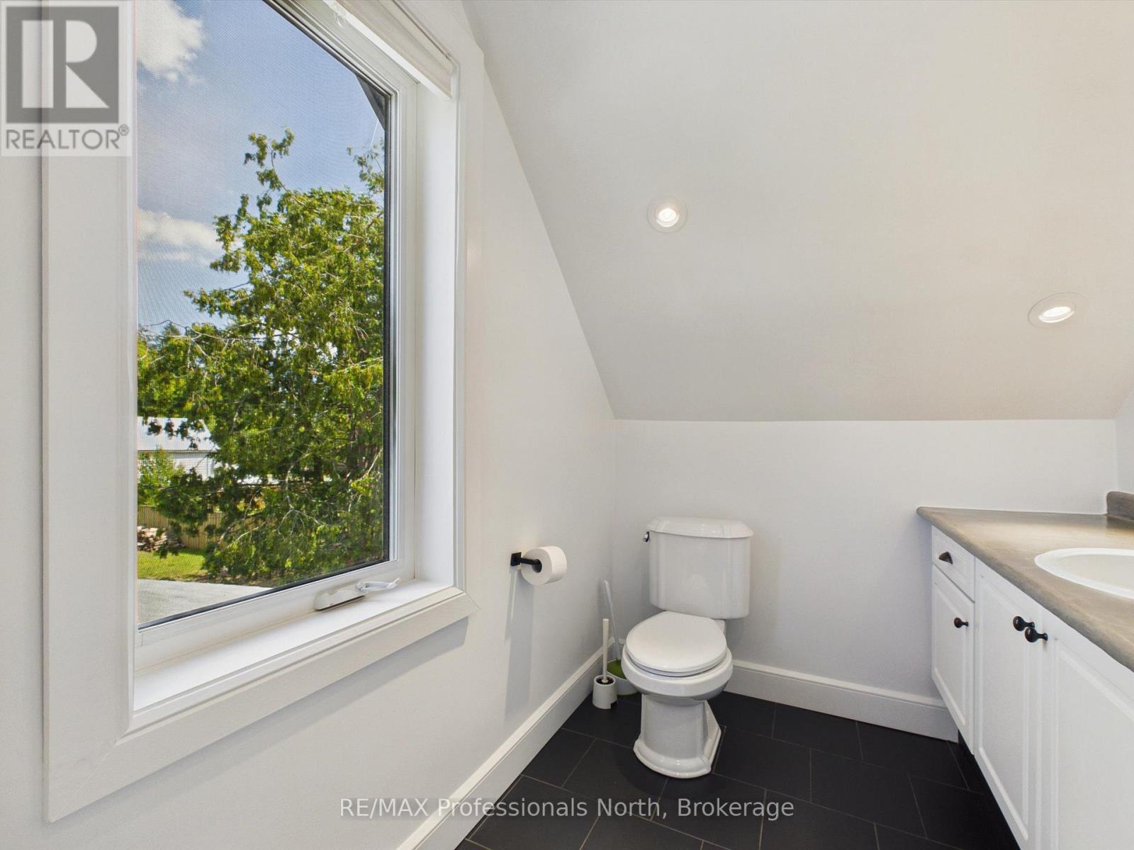 3 Spadina Avenue, Bracebridge, Ontario  P1L 1C7 - Photo 19 - X13701356