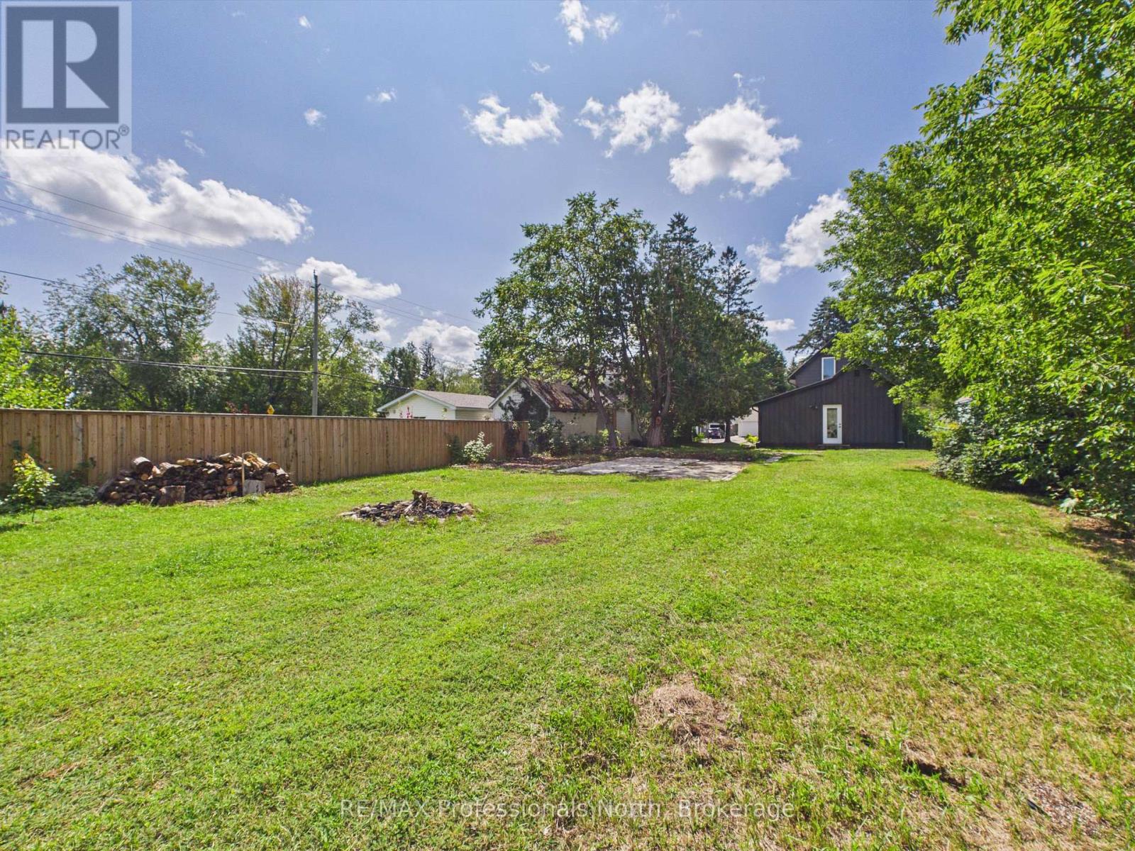 3 Spadina Avenue, Bracebridge, Ontario  P1L 1C7 - Photo 6 - X13701356