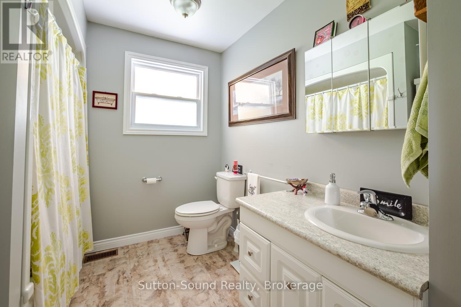 623 Frank Street, South Bruce Peninsula, Ontario  N0H 2T0 - Photo 10 - X13701400