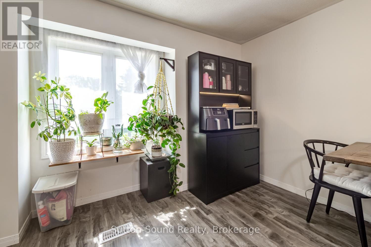 623 Frank Street, South Bruce Peninsula, Ontario  N0H 2T0 - Photo 19 - X13701400
