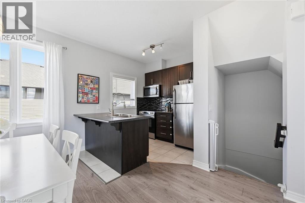 2985 Jackson Drive Unit# 10, Burlington, Ontario  L7M 0W2 - Photo 10 - 40854302
