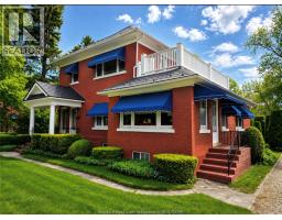 121 DIVISION STREET South, Kingsville, Ontario