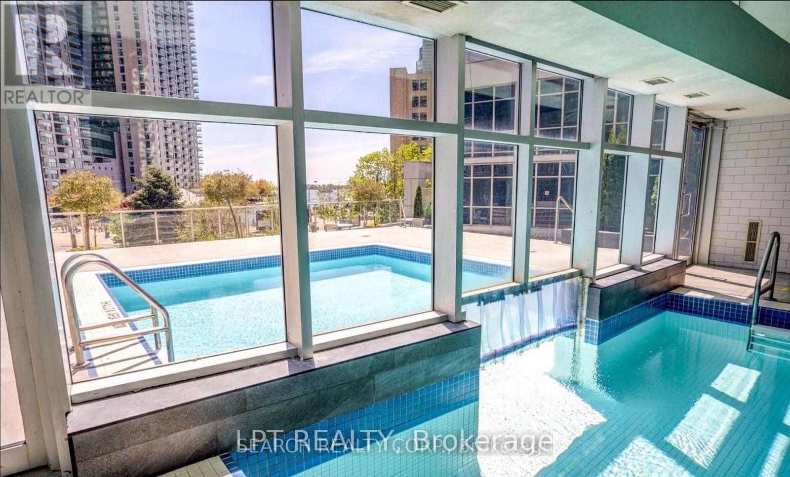 2604 - 208 Queens Quay W, Toronto, Ontario  M5J 2Y5 - Photo 32 - C13701270
