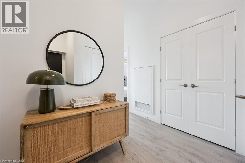 181 King Street S Unit# 1511, Waterloo, Ontario  N2G 1A7 - Photo 2 - 40824623