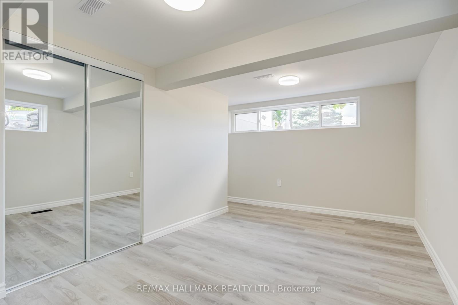 366 Wildwood Drive, Oakville, Ontario L6K 1T2 - Photo 24 - W13701330