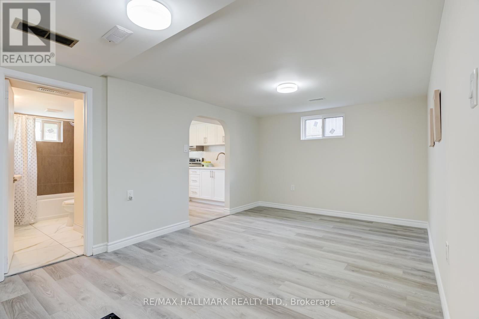 366 Wildwood Drive, Oakville, Ontario L6K 1T2 - Photo 26 - W13701330