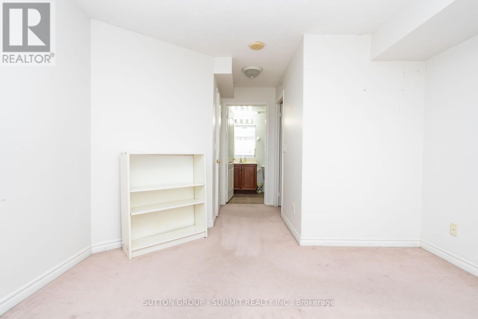 1505 - 350 Princess Royal Drive, Mississauga, Ontario  L5B 4N1 - Photo 18 - W13701386