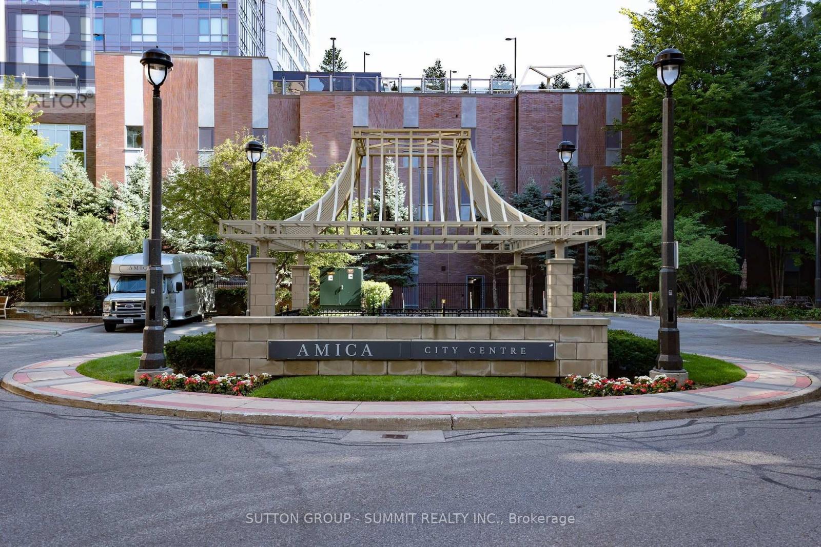 1505 - 350 Princess Royal Drive, Mississauga, Ontario  L5B 4N1 - Photo 3 - W13701386