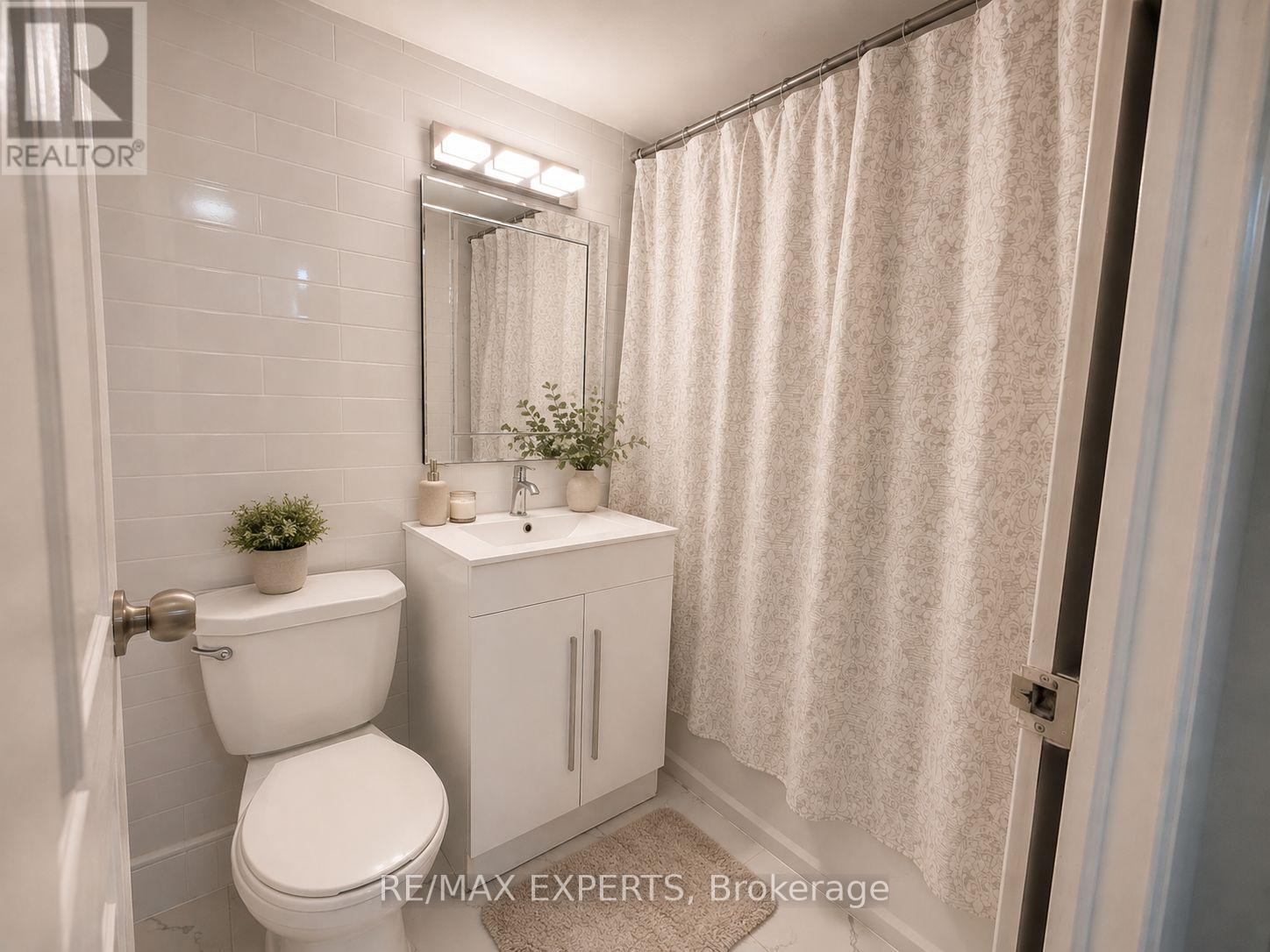 410 - 50 Lotherton Pathway, Toronto, Ontario  M6B 2G7 - Photo 7 - W13701394