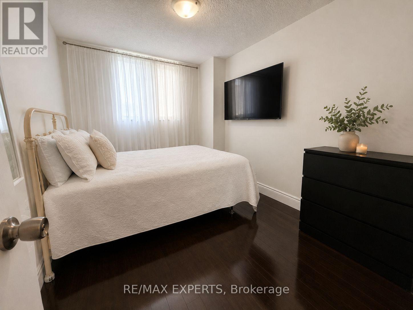 410 - 50 Lotherton Pathway, Toronto, Ontario  M6B 2G7 - Photo 8 - W13701394