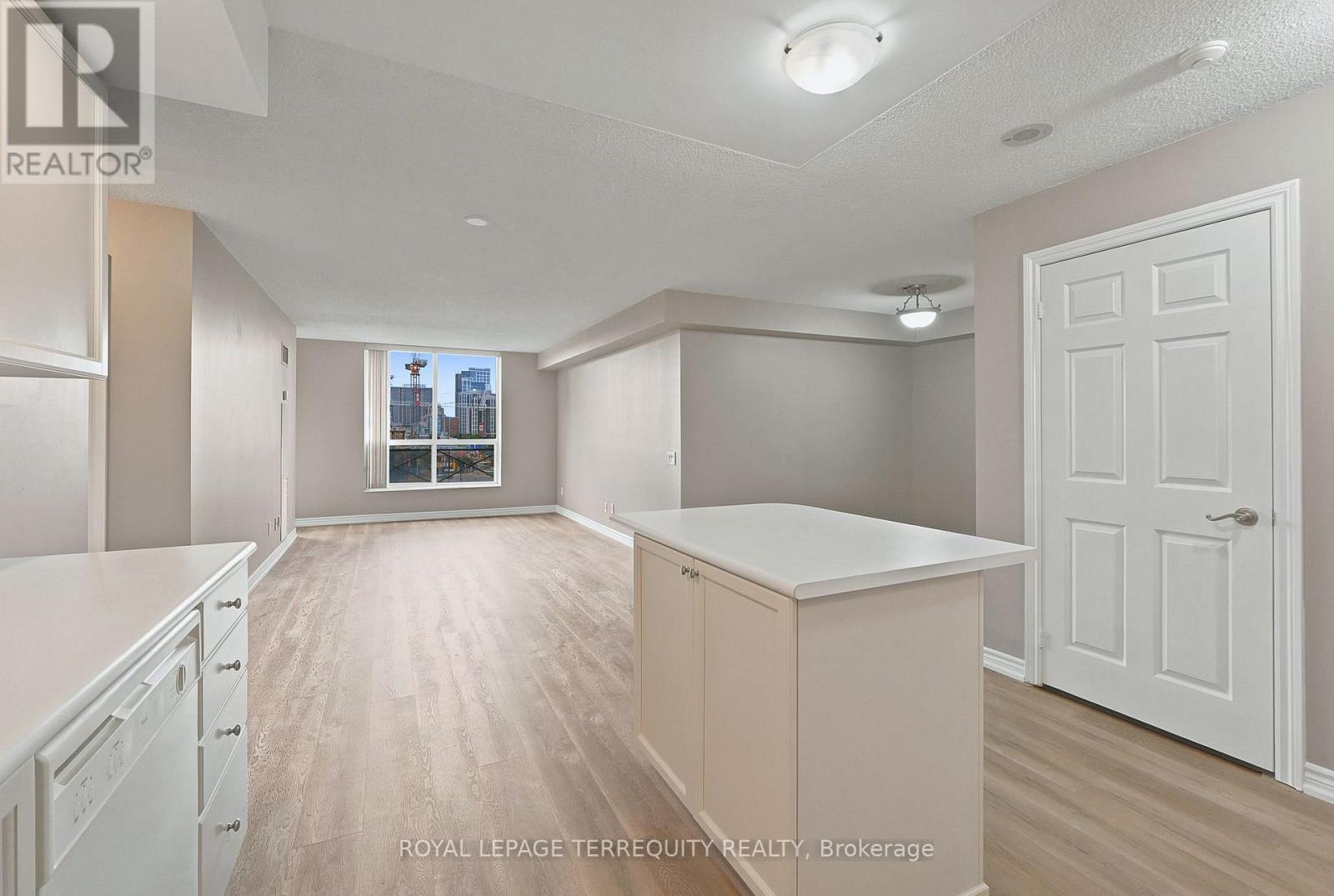 405 - 5229 Dundas Street W, Toronto, Ontario  M9B 6L9 - Photo 9 - W13701396