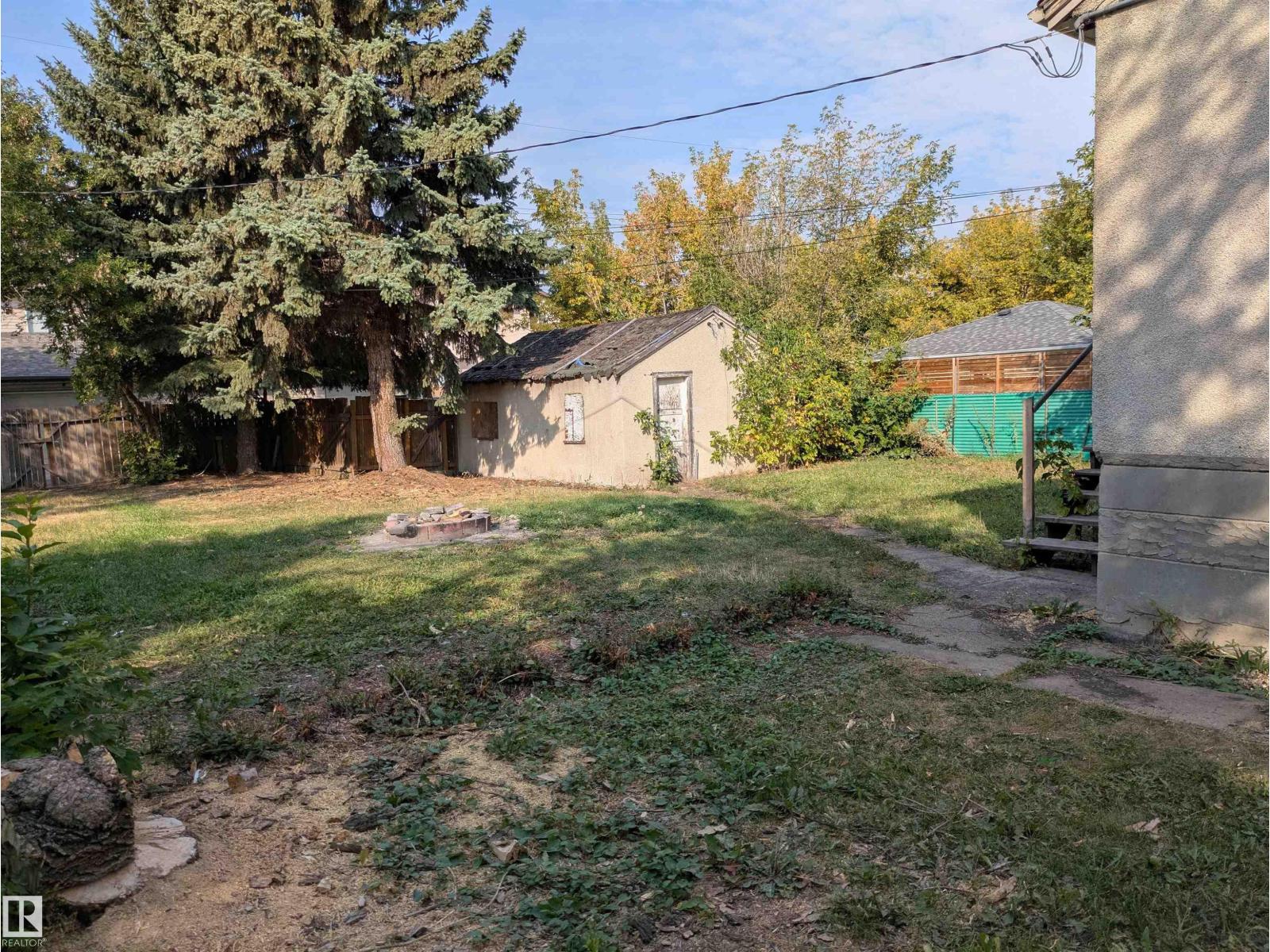 12804 126 St NW, Edmonton, Alberta  T5L 0Y1 - Photo 4 - E4504995