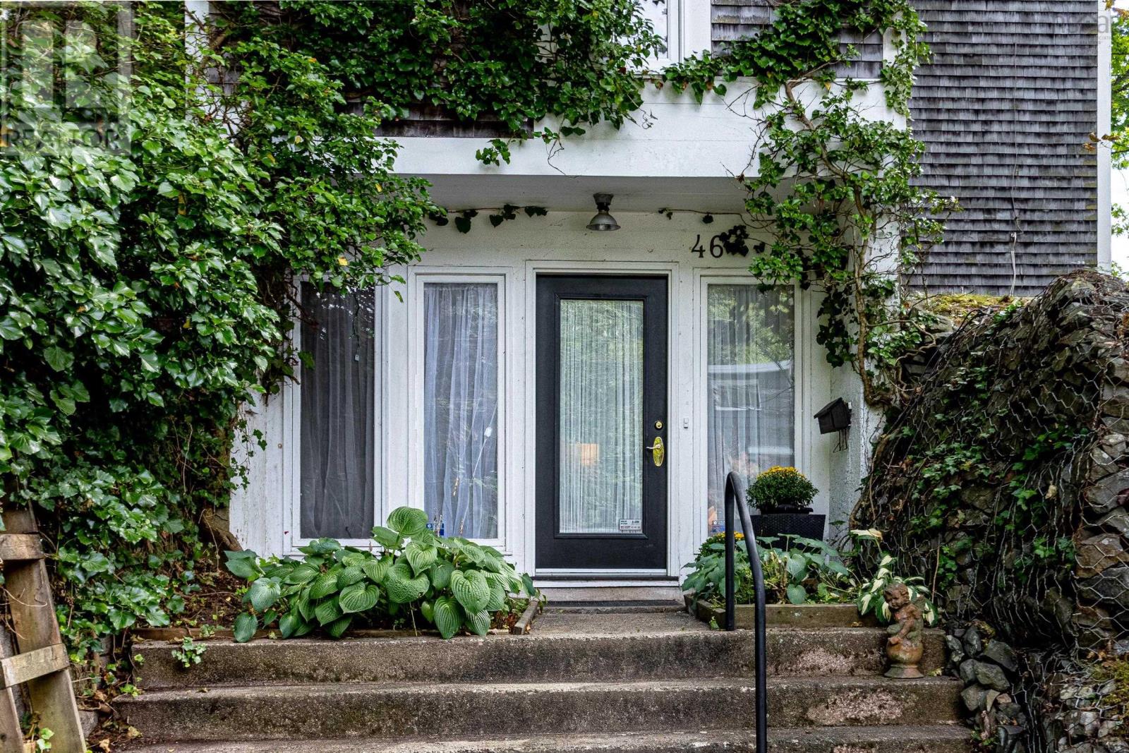 46 Old Ferry Road, Dartmouth, Nova Scotia