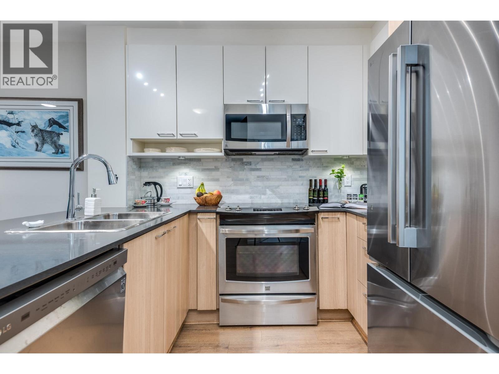 103 210 Lebleu Street, Coquitlam, British Columbia  V3K 4L6 - Photo 5 - R3157742