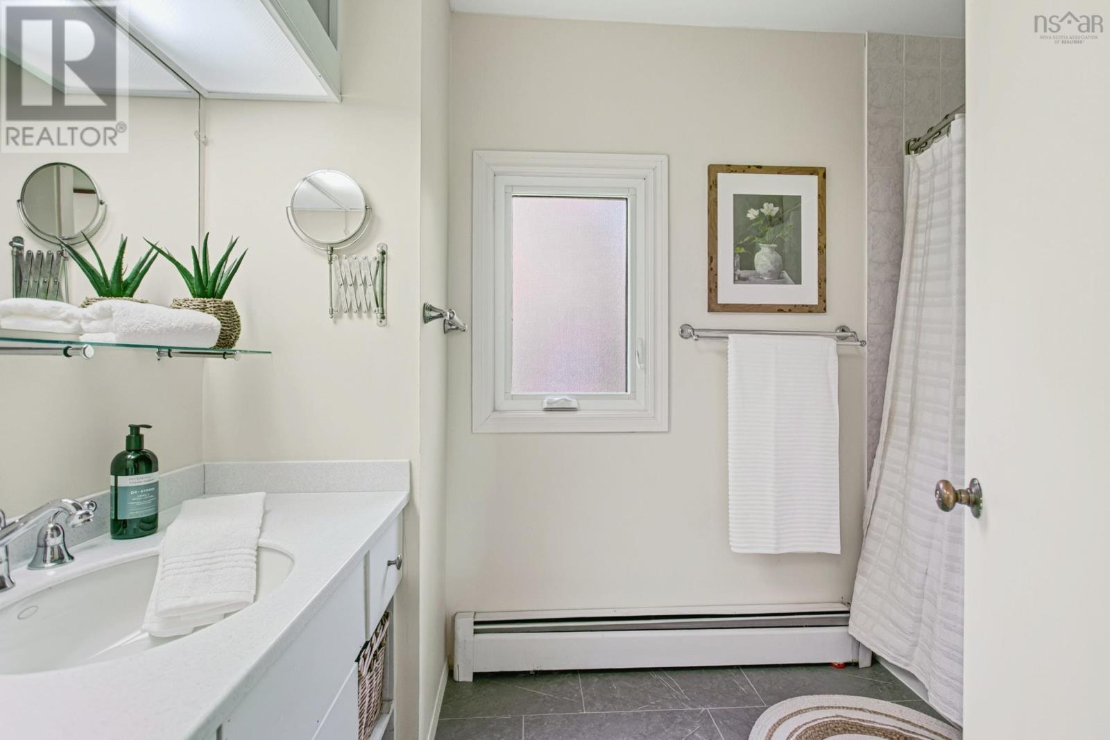 46 Old Ferry Road, Dartmouth, Nova Scotia  B2Y 2E7 - Photo 38 - 202621210