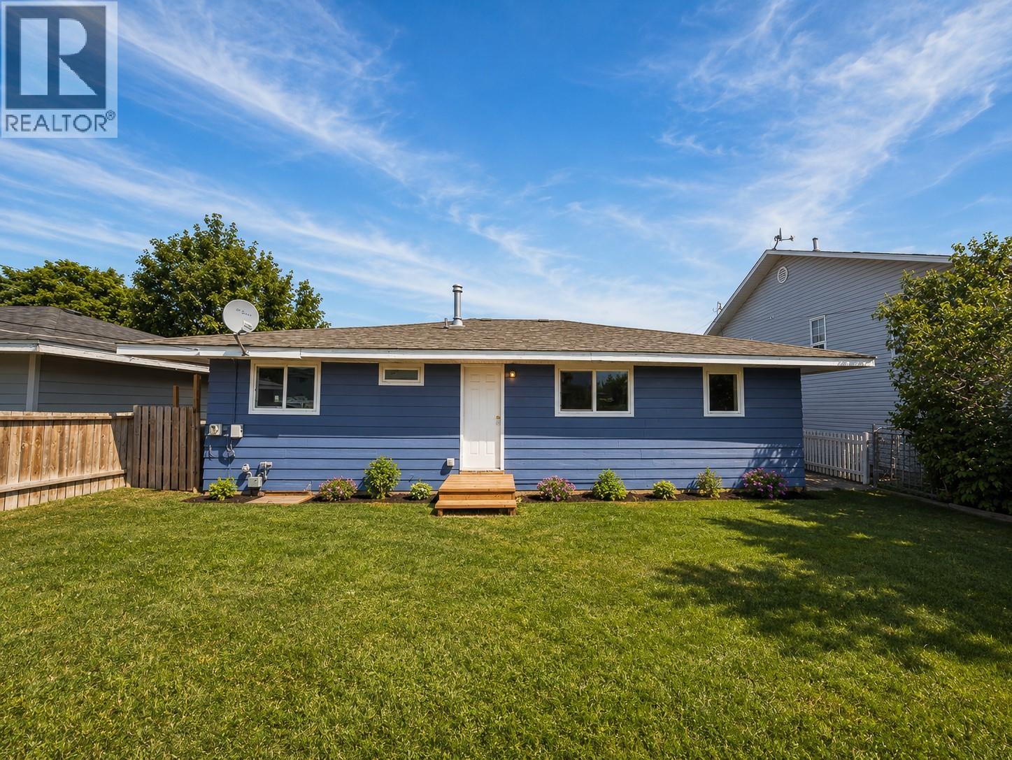 2564 Coutlee Avenue, Merritt, British Columbia  V1K 1B8 - Photo 2 - 10379514