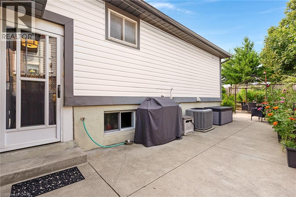18 Bismark Drive, Cambridge, Ontario  N1S 4G1 - Photo 35 - 40852273