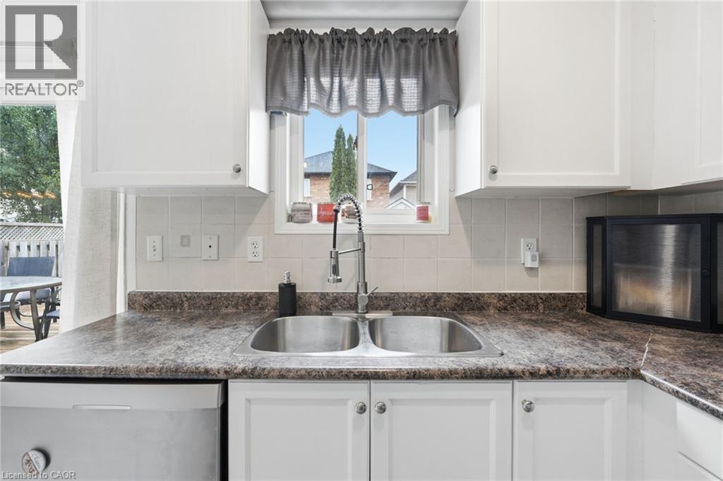 141 Cleghorn Drive, Binbrook, Ontario  L0R 1C0 - Photo 11 - 40854996