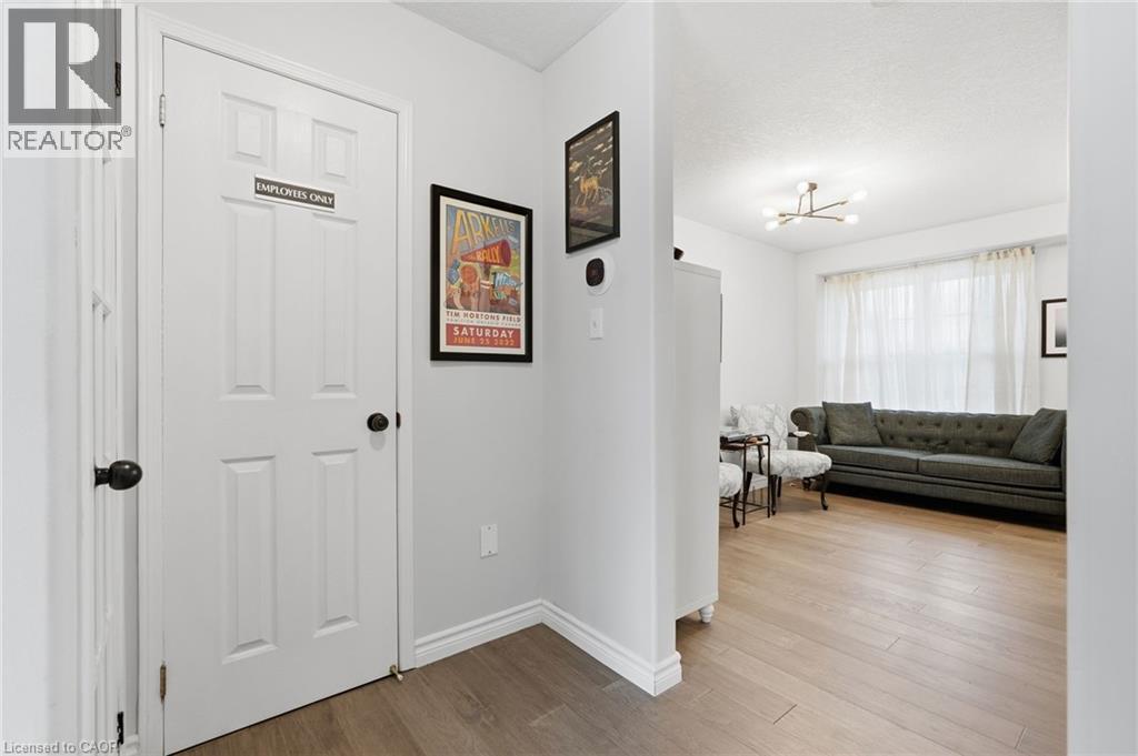 141 Cleghorn Drive, Binbrook, Ontario  L0R 1C0 - Photo 6 - 40854996