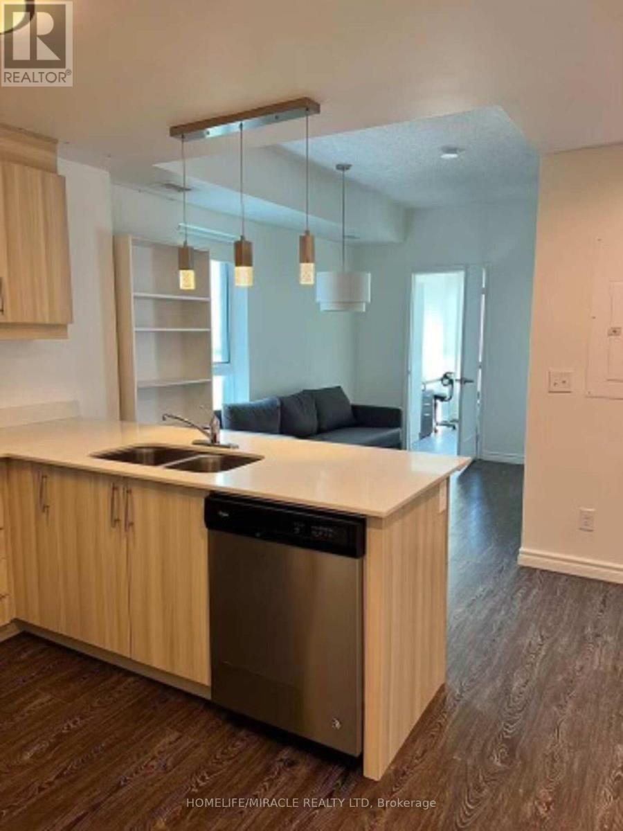 1005 - 158 King Street N, Waterloo, Ontario L2J 0E5 - Photo 2 - X13701354