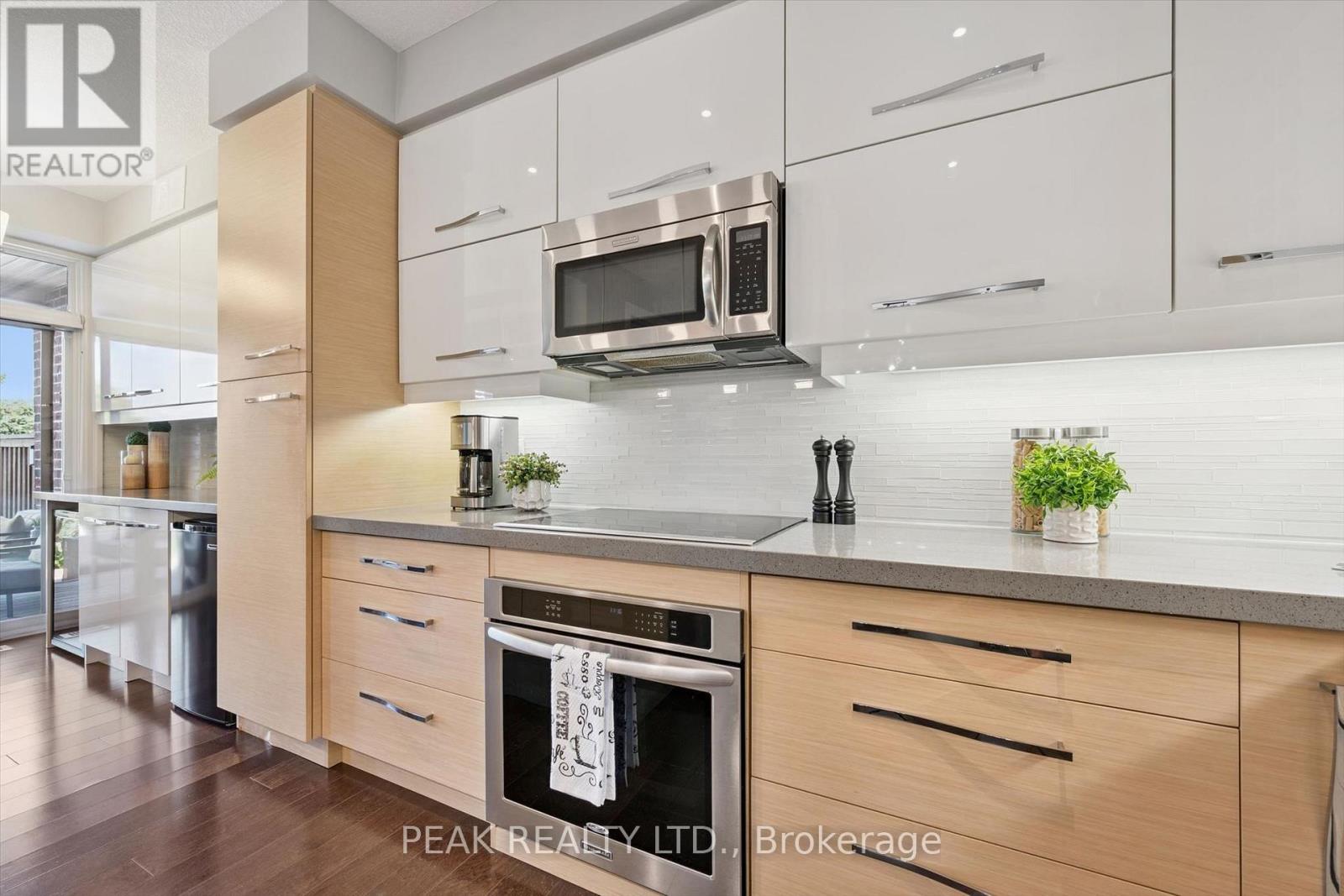 111 Oak Park Drive, Waterloo, Ontario  N2K 0B3 - Photo 10 - X13701368
