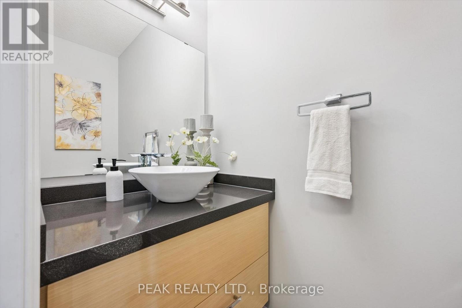 111 Oak Park Drive, Waterloo, Ontario  N2K 0B3 - Photo 13 - X13701368