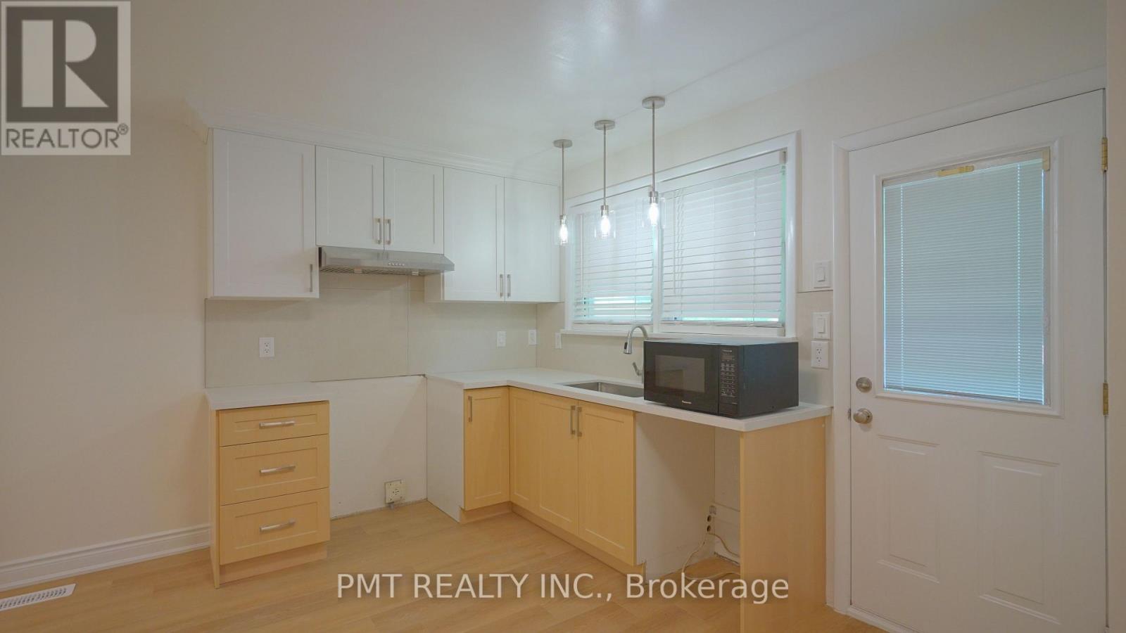 143 Elgin Crescent, Waterloo, Ontario N2J 2S5 - Photo 9 - X13701370