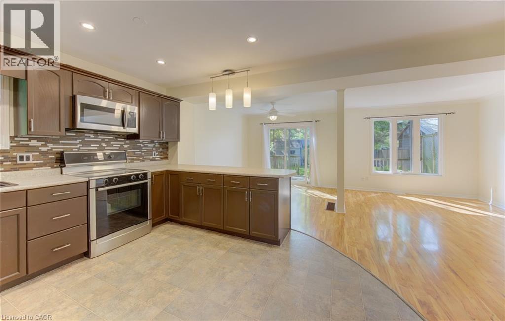 15 Player Street, Stratford, Ontario  N5A 1V1 - Photo 11 - 40857258