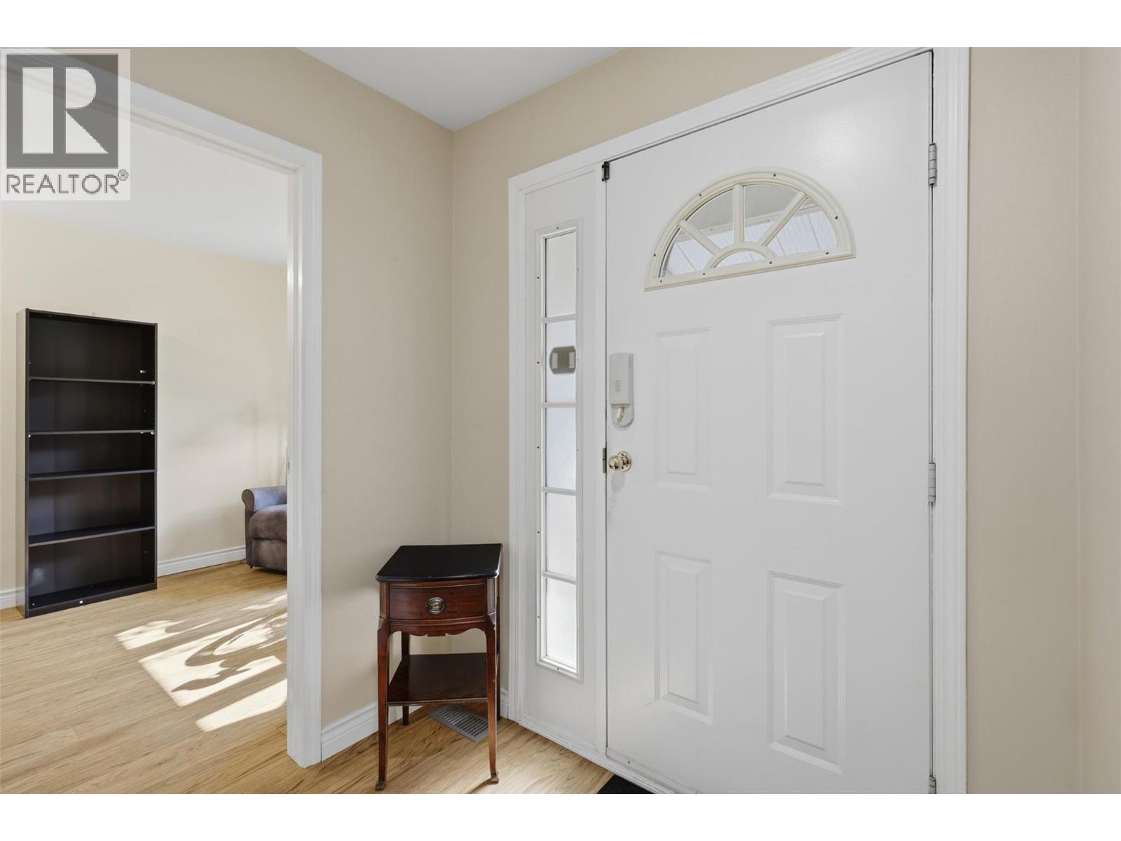 1717 Granite Avenue Unit# 12, Merritt, British Columbia  V1K 1B8 - Photo 5 - 10397549
