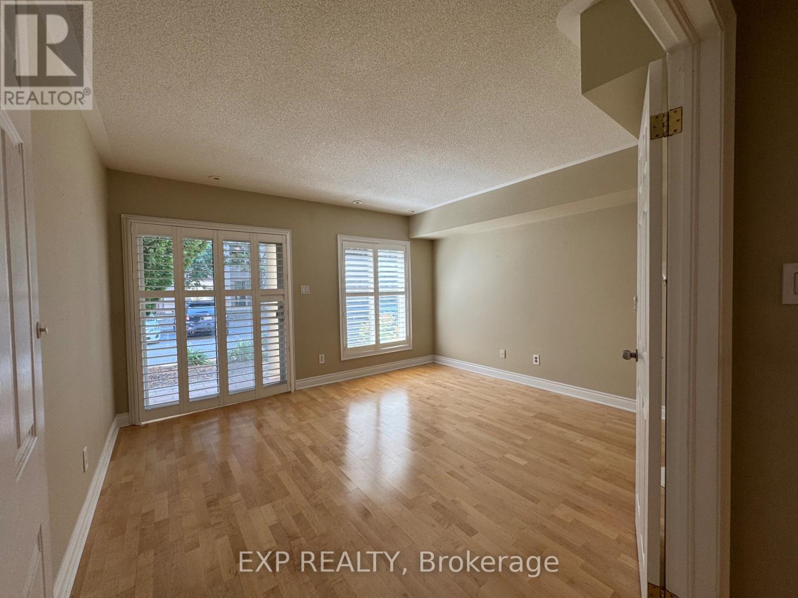 57 Galleria Parkway, Markham, Ontario  L3T 0A3 - Photo 8 - N13698908