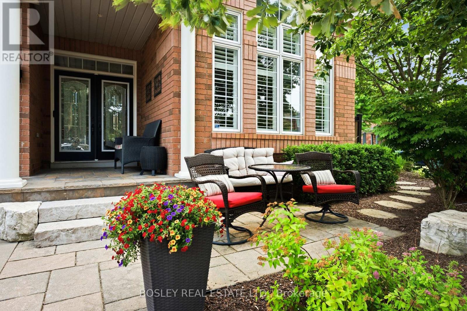 2160 HIGHCLIFFE WAY, Oakville, Ontario