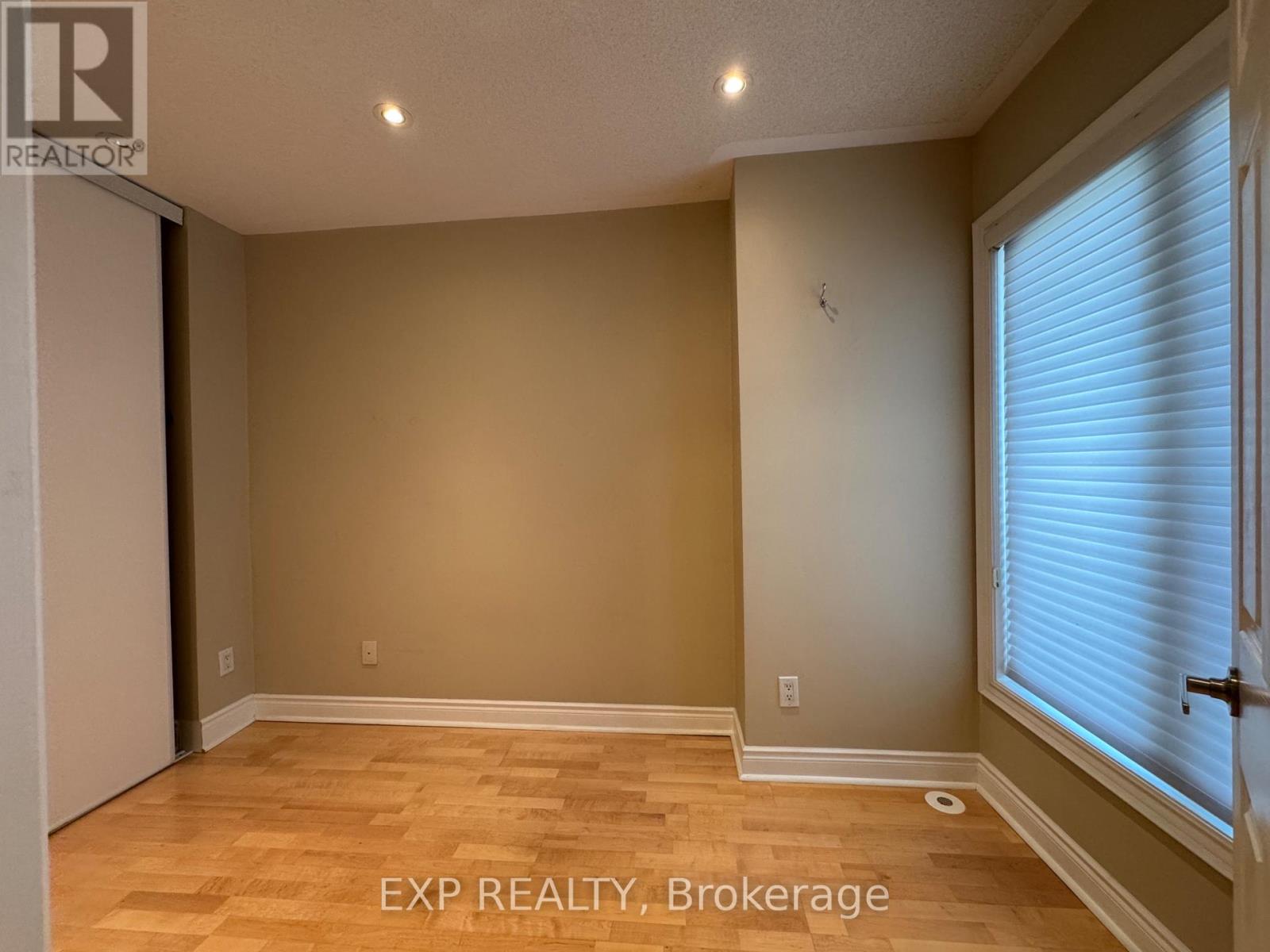 57 Galleria Parkway, Markham, Ontario  L3T 0A3 - Photo 7 - N13698908