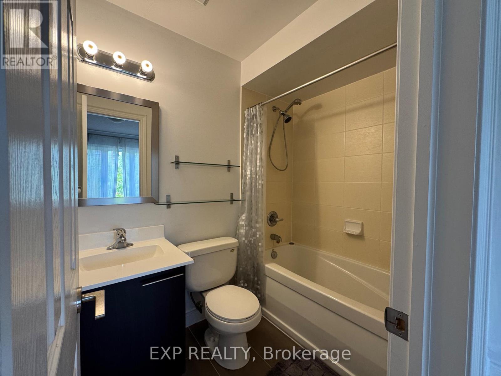 57 Galleria Parkway, Markham, Ontario  L3T 0A3 - Photo 9 - N13698908