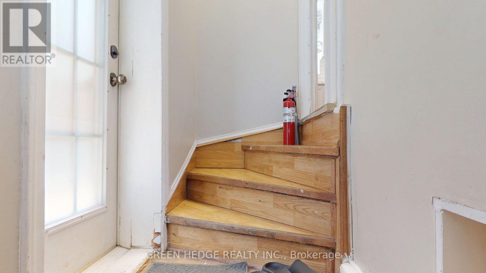 66 Cliff Street, Toronto, Ontario  M6N 4M1 - Photo 23 - W13698756