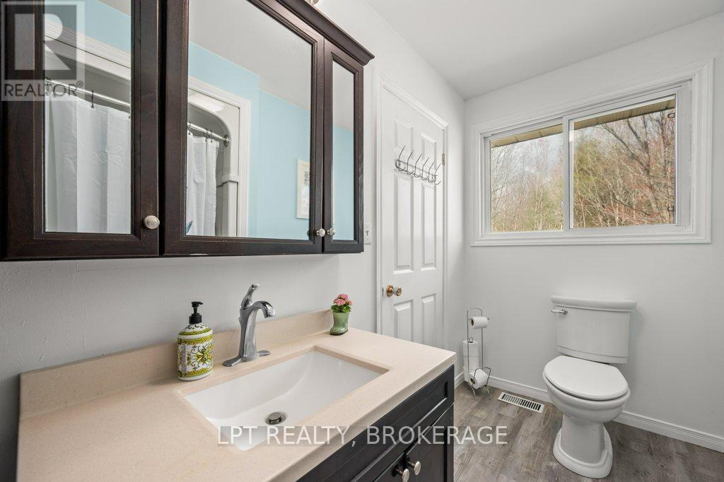 10551 Hwy 38 Highway, Frontenac, Ontario  K0H 2K0 - Photo 17 - X13176348