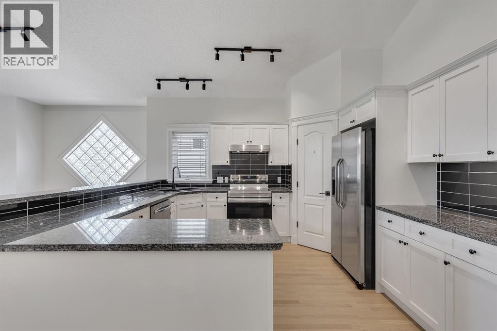 694 Panorama Hills Drive NW, Calgary, Alberta  T3E 8G8 - Photo 13 - A2330176