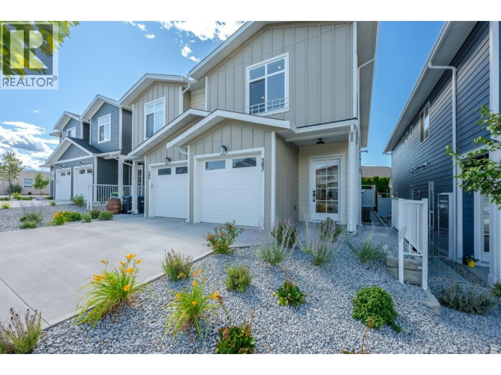 387 Chardonnay Avenue, Oliver, British Columbia  V0H 1T4 - Photo 1 - 10393521